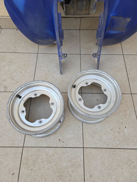 Jantes e plastico traseiro yfz450r 2010 em diante