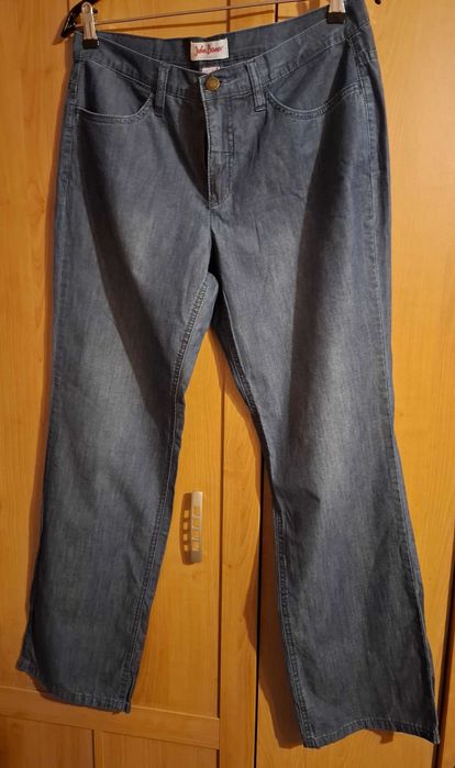 Przewiewne letnie jeansy