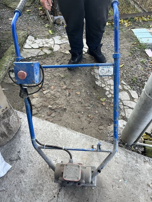 Электро инструмент , читайте описание