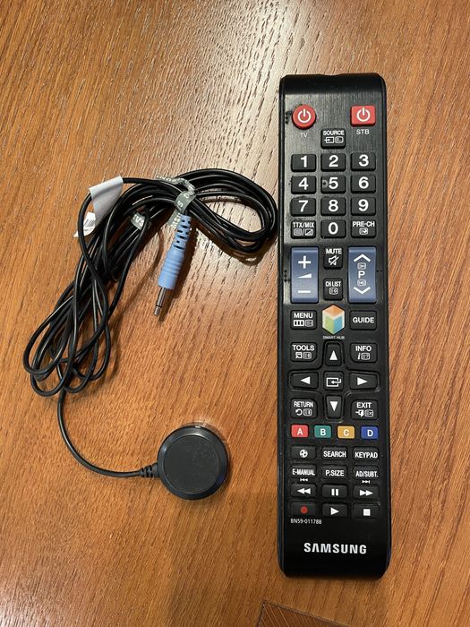 Telewizor samsung UE32H5500 + uchwyt ścienny