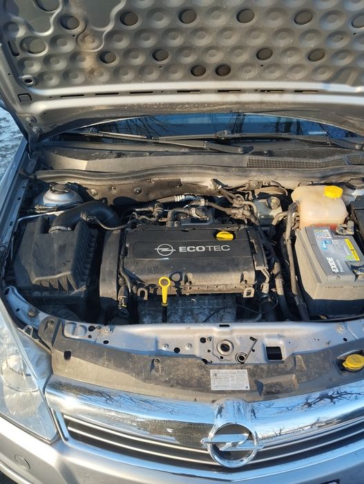 Продам Опель Astra H