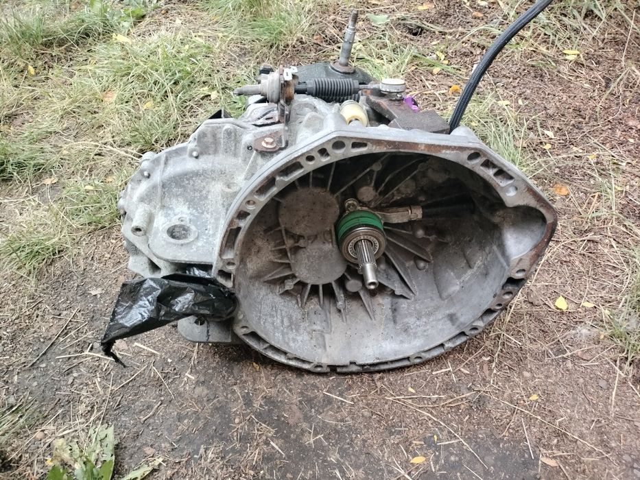 КПП коробка передач Trafic 2.0dci PF6010  Vivaro 2.0