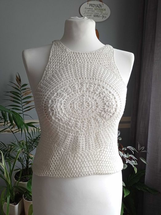 Biała bluzka/crop top - STRADIVARIUS