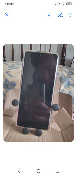 5€  seporte de telemóvel para carro