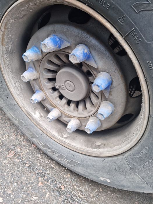 Бортовой прицеп  зерновоз