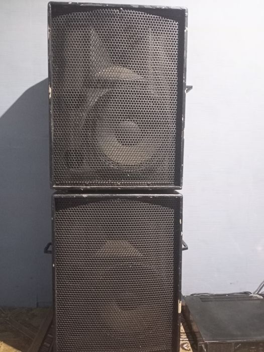 Концертные колонки