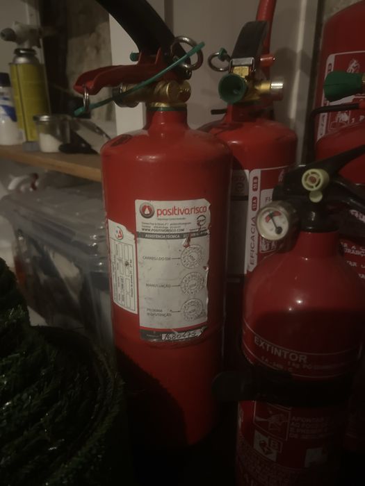Extintores de pó 1, 2 e 6kg
