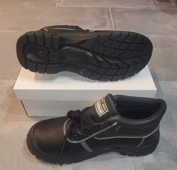 Botas Biqueira Aço (novas) - EPI (Equipamentos de Proteção Individual)