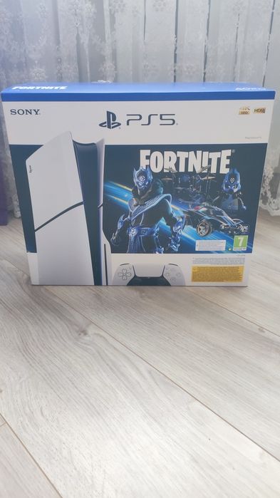 Продам приставку PS 5 Slim 1 Tb