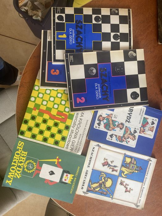Brydż szachy warcaby x 7 szt