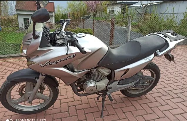 Honda Varadero varadero 125  na  kat  B     wybór