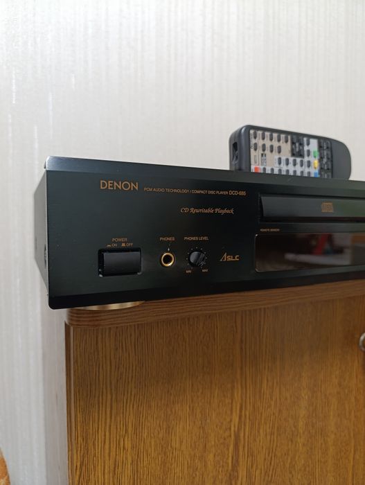 CD проигрыватель Denon DCD 685