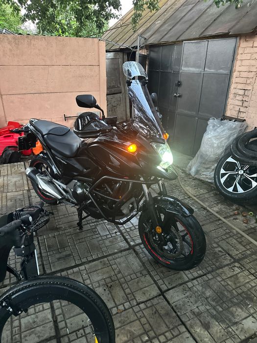 Продам хонда NC -700xd