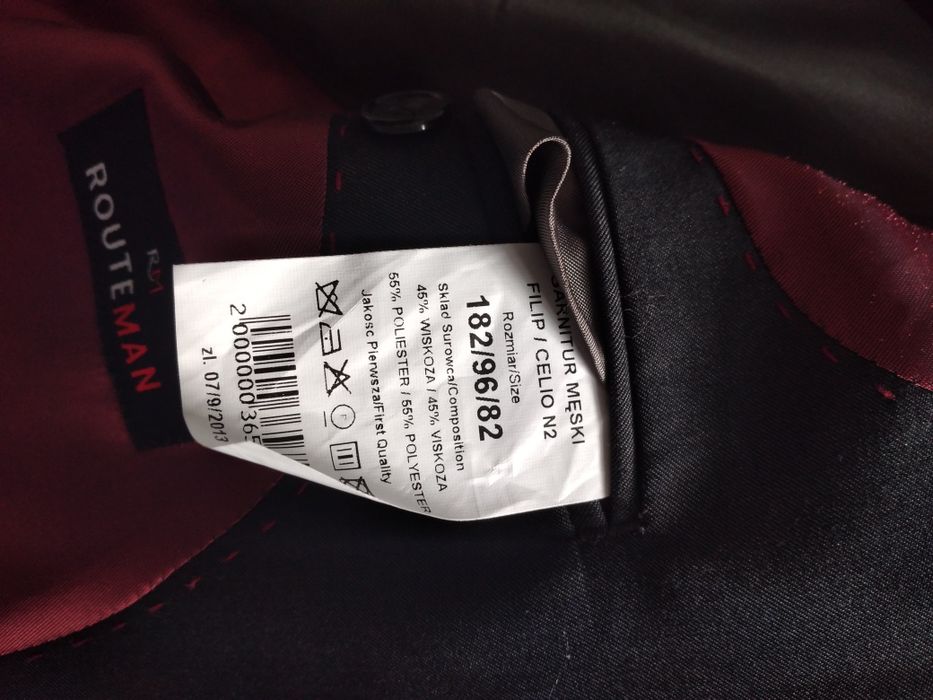 Młodzieżowy garnitur