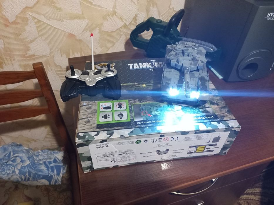 Танк на радіокеруванні