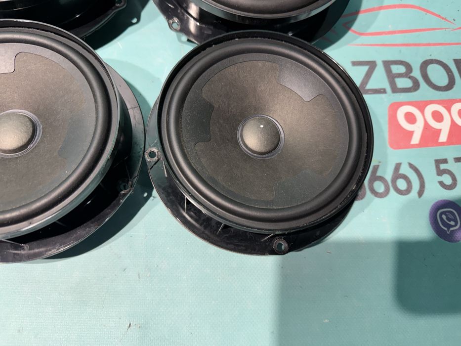 Динамік дверей vw passat b8 динаміки музика Пассат Б8