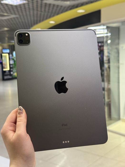 Apple iPad Pro 11” 128GB Wi-Fi Space Gray (2020) MY232 • Стан 10/10 • АКБ 92% • Гарантія 1 рік • Trade-In