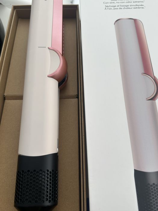 Dyson Airstrait рожевий