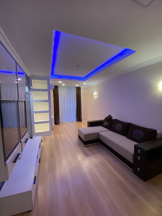 Без комісії, довгострокова оренда сучасна 1 ККВ для сім'ї (Позняки)