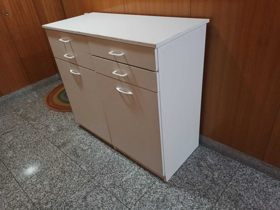 Móvel para lavandaria