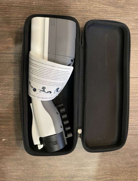 Адаптор інвертор 220V,V2L Kia ev6 Європа Niro,Hyundai ionia/НОВИЙ