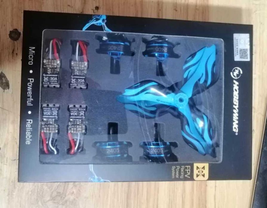 HobbyWing XRotor FPV dron Racing Power System M2405-2200KV 30A ESC 5045 zdalnie sterowane