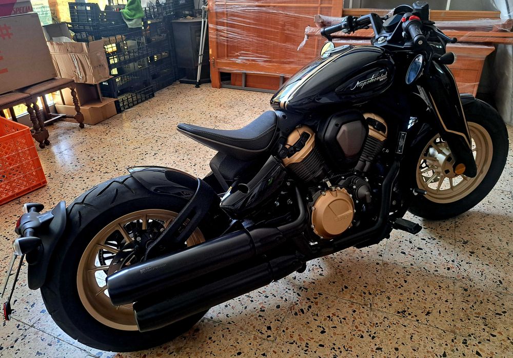 Benda Napoleon bob 500