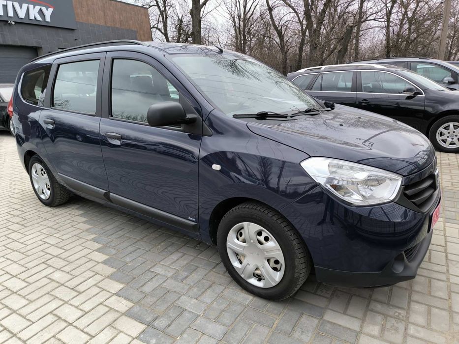 Dacia Lodgy 1.6 бензин 2013