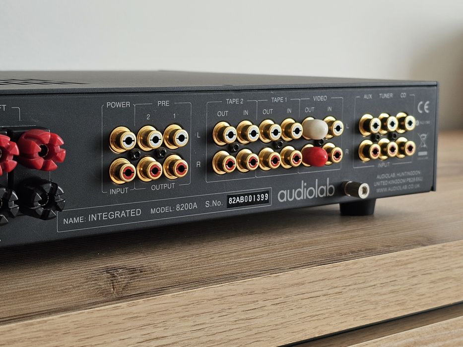 Wzmacniacz stereo audiolab 8200a