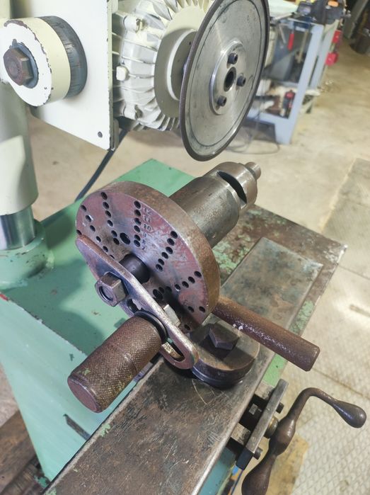 Máquina de afiar metal duro