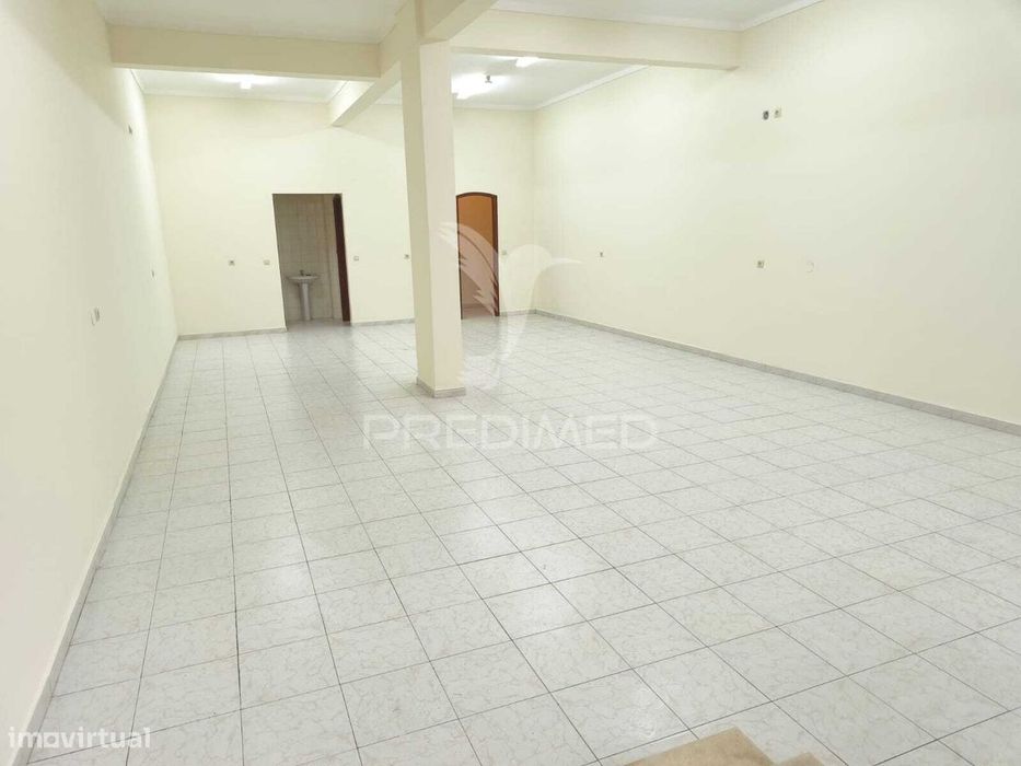 Loja 67m2 / São Marcos — Cacém E São Marcos, Lisboa