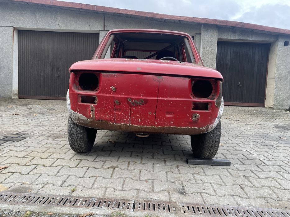 Maluch 126p Kjs klatka