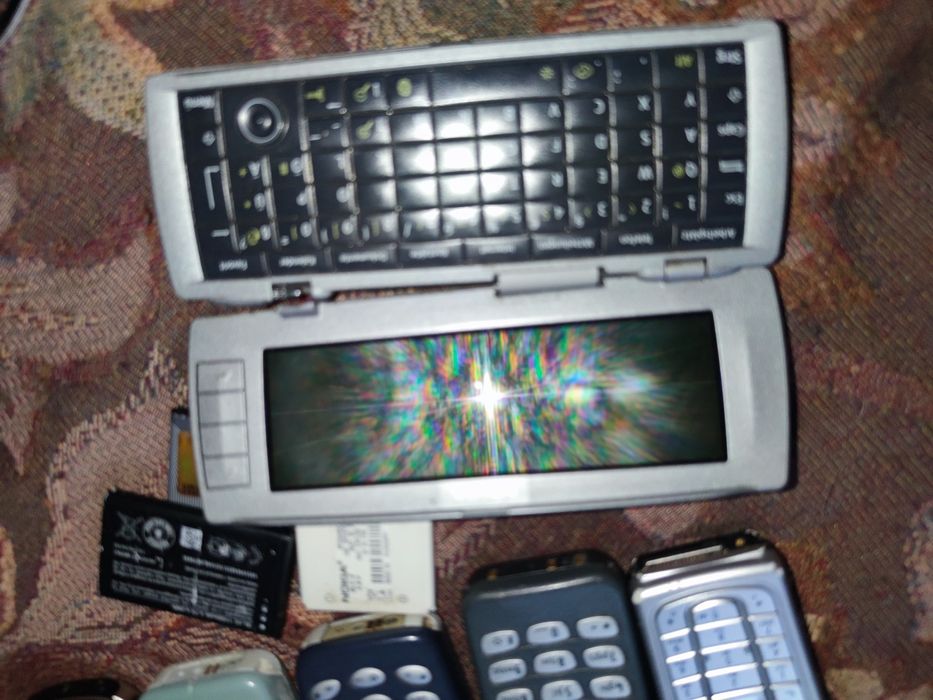 Мобільний телефони