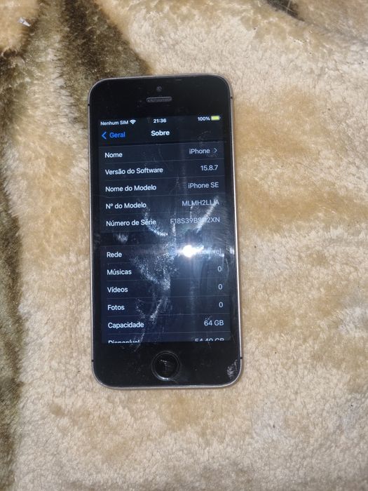 Tenho para troca ou possivel venda este iphone SE