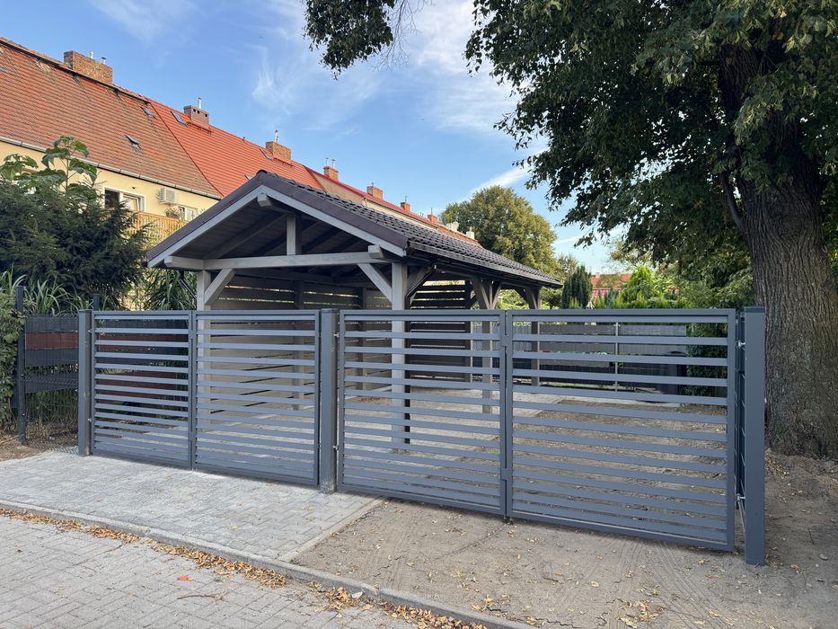 2 Miejsca parkingowe  postojowe /  parking