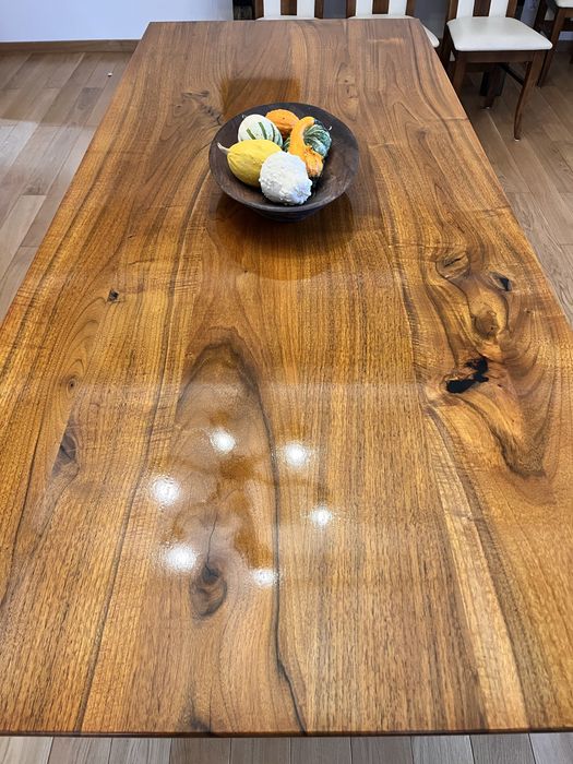 Stół drewniany orzech  włoski  noga typu pająk   metalowa loft