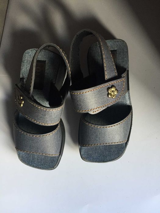 buty sandałki r. 24 fajne !!!