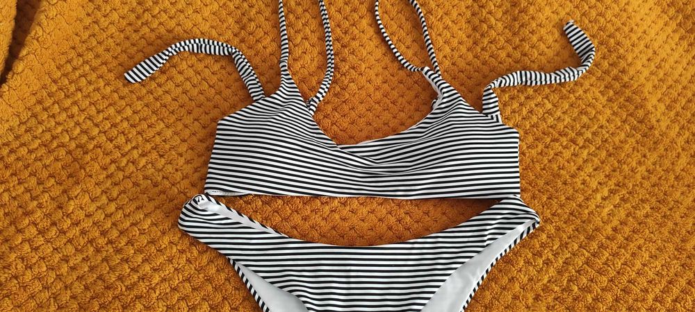 Strój kąpielowy dwuczęściowy w paseczki S