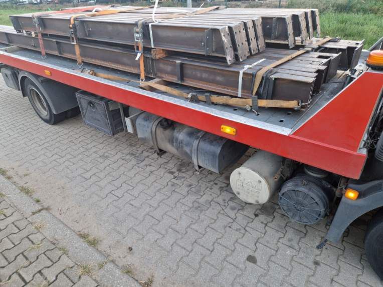 Konstrukcja hali 8x25x5m