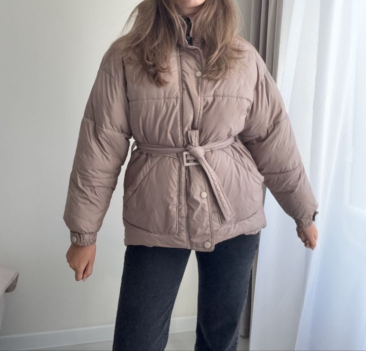 Светло-коричневый пуховик куртка M-L