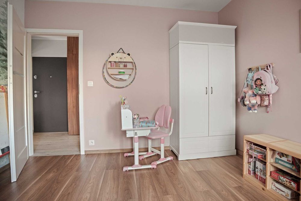 Szafa dziecięca biała jak nowa