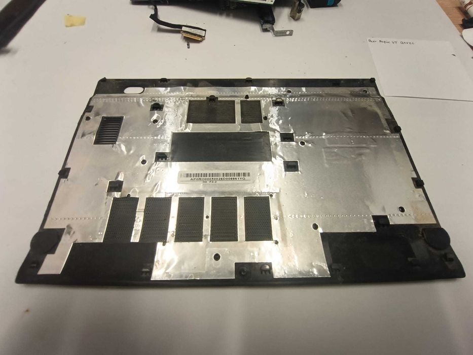 Dolna obudowa laptopa Acer Aspire V5 V5 Q1VZC.