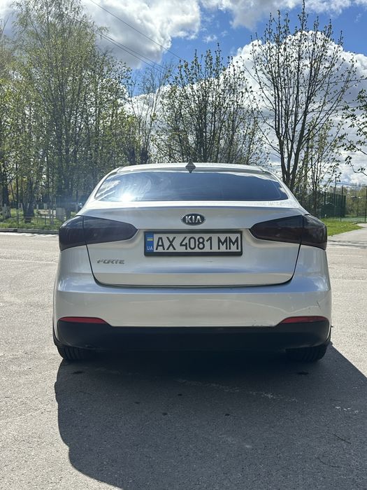 Kia Forte 2013 VIN KNAFK4A6XE5088044 фото оголошення 3 з 15