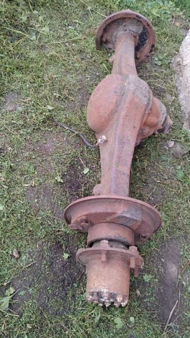 Задній міст автомобіля ГАЗ
