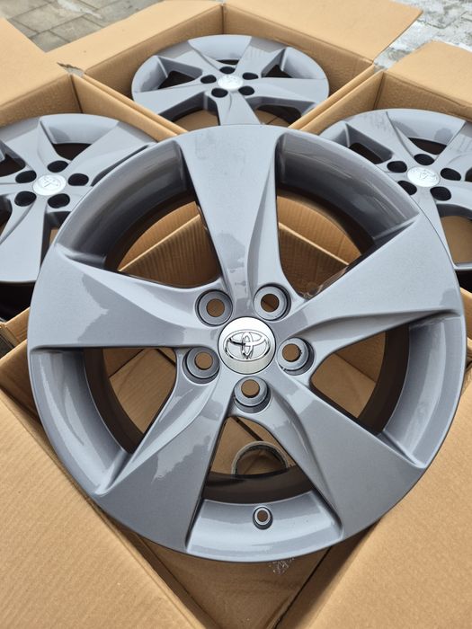 #T2G Alufelgi R16 5x100 Toyota Corolla Yaris Celica MAtrix Prius