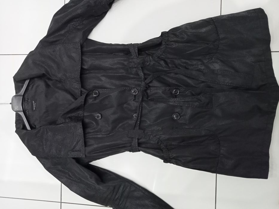 Płaszcz xl Reserved. Gratis buty