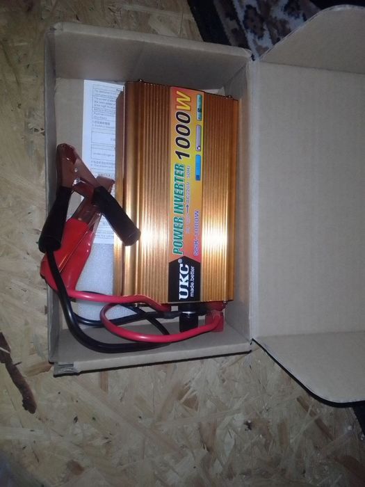 Продам преобразователь с 12 v на 220v