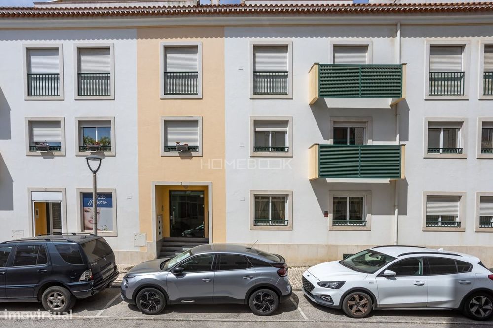 T2 com parqueamento e arrecadação no Bairro Salgado  – Setúbal