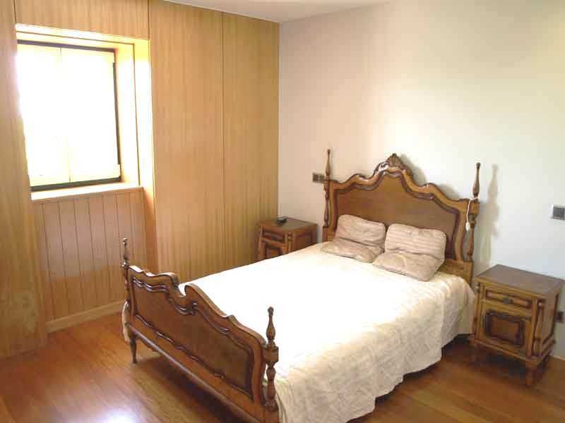 PVZ34 casa térrea+piscina local sossegado,3casas banho privadas, 10pax