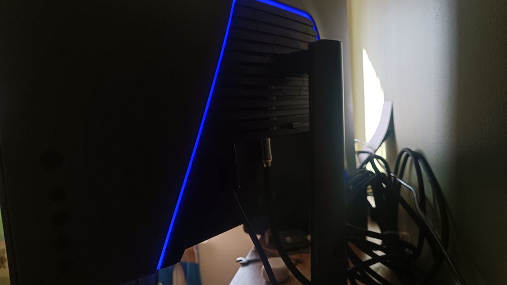 Monitor gamingowy Dell S2721DGF - 1440p NanoIPS, 144hz 1ms G-Sync 27"